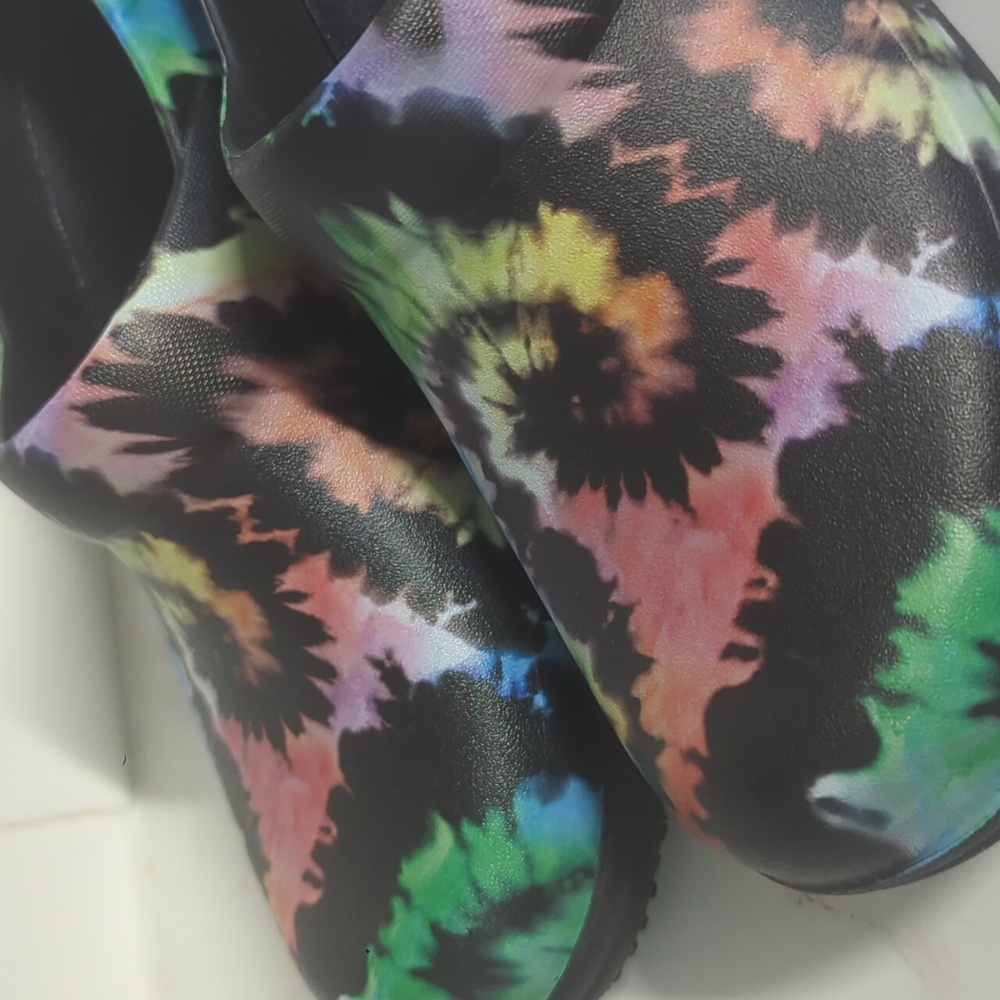 Colorful Tie-Dye CROCS - Picture 3 of 5